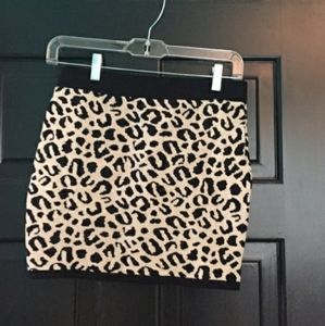 Forever 21 animal print leopard mini skirt